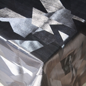 tablecloth-silver-blocks
